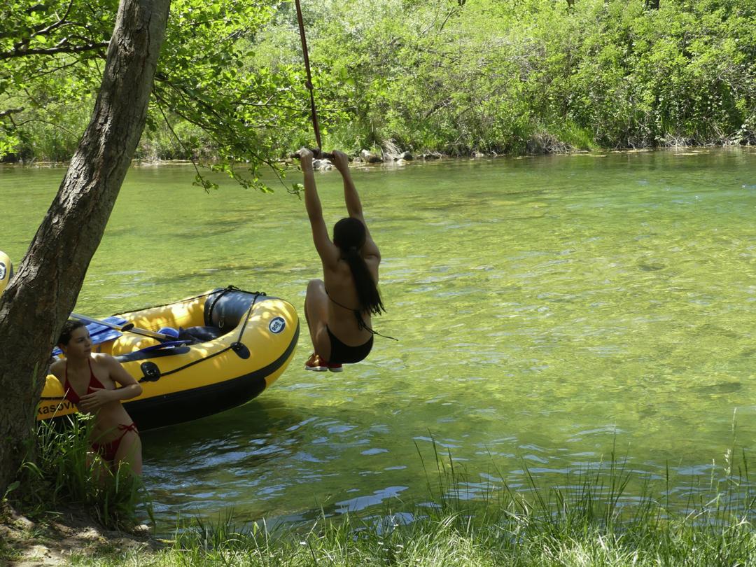 cliffJumping